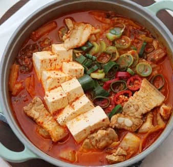 돼지두부찌개 - 猪肉辣豆腐汤 02/03/04 Pessoais
